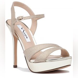 Nina Silana gold glitter 4.25 inch heel size 8.5